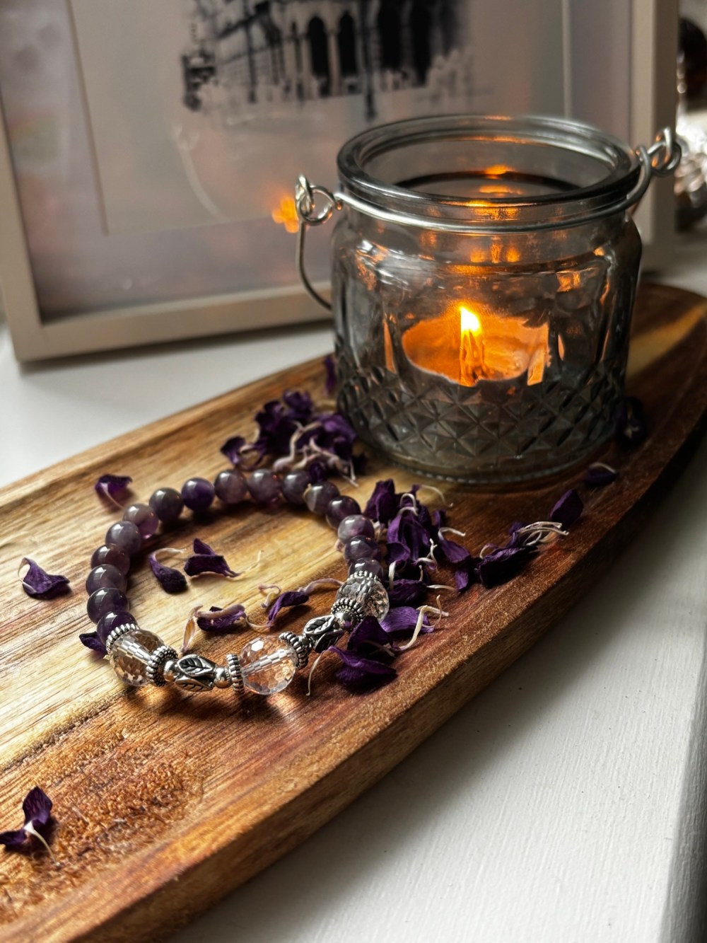 A Timeless Sparkle: The History of Crystal Jewellery